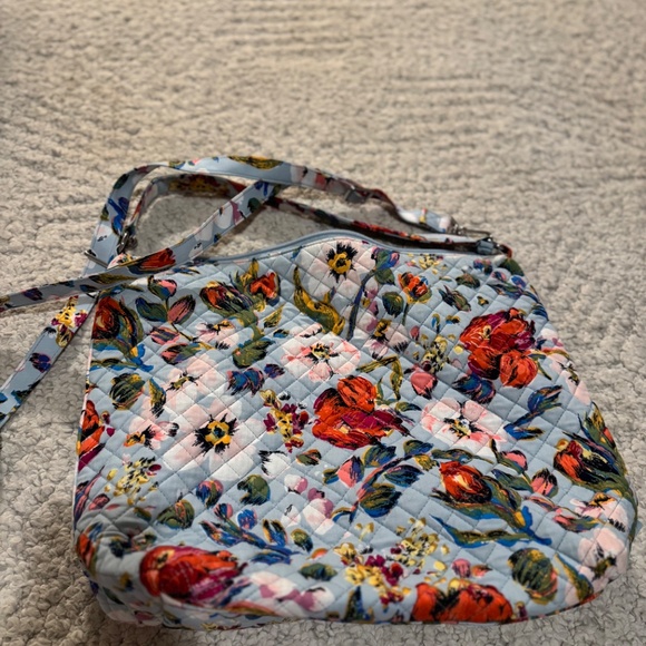 Selling shoes and bags - Picture 5 of 16